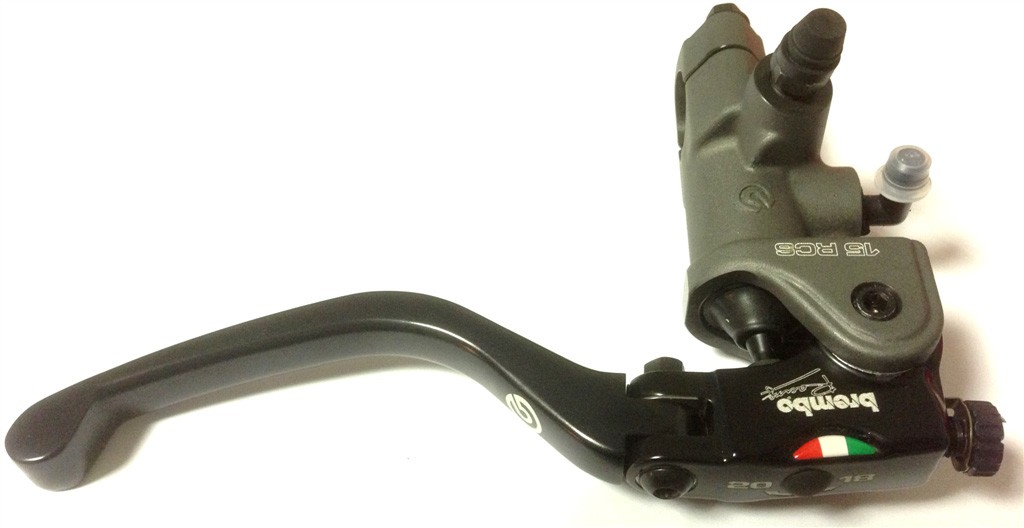 BREMBO Maitre cylindre frein Brembo PR15RCS 18/20 levier court 110A26320 PR 15 RCS + Liquide frein Racing RBF 600 + Port Offert