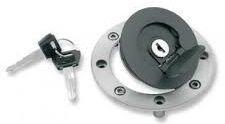 BIKETEK BOUCHON DE RESERVOIR TYPE ORIGINE 4 TROUS SUZUKI RF 600 RP / RUV*