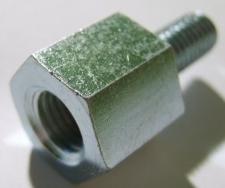 ADAPTATEUR POUR R�TROVISEUR 10mm A 8mm ALLIAGE* MRUADAP108