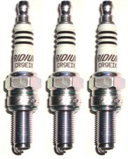 3 BOUGIES NGK CR9EIX IRIDIUM TRIUMPH 675 DAYTONA 2006-2010
