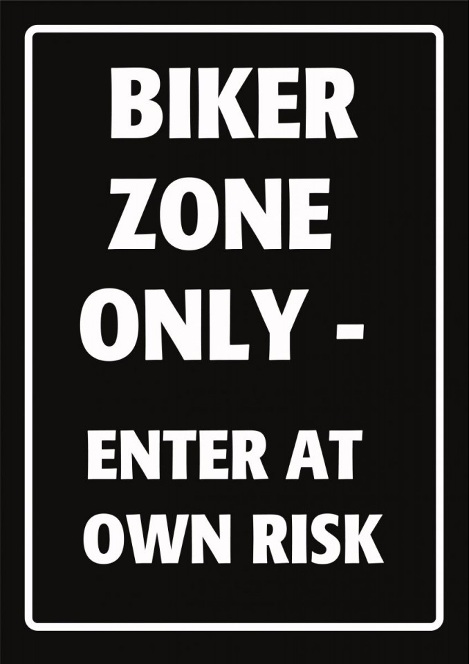 PLAQUE DE M�TAL D�CORATION PARKING SING BIKER ZONE ONLY*