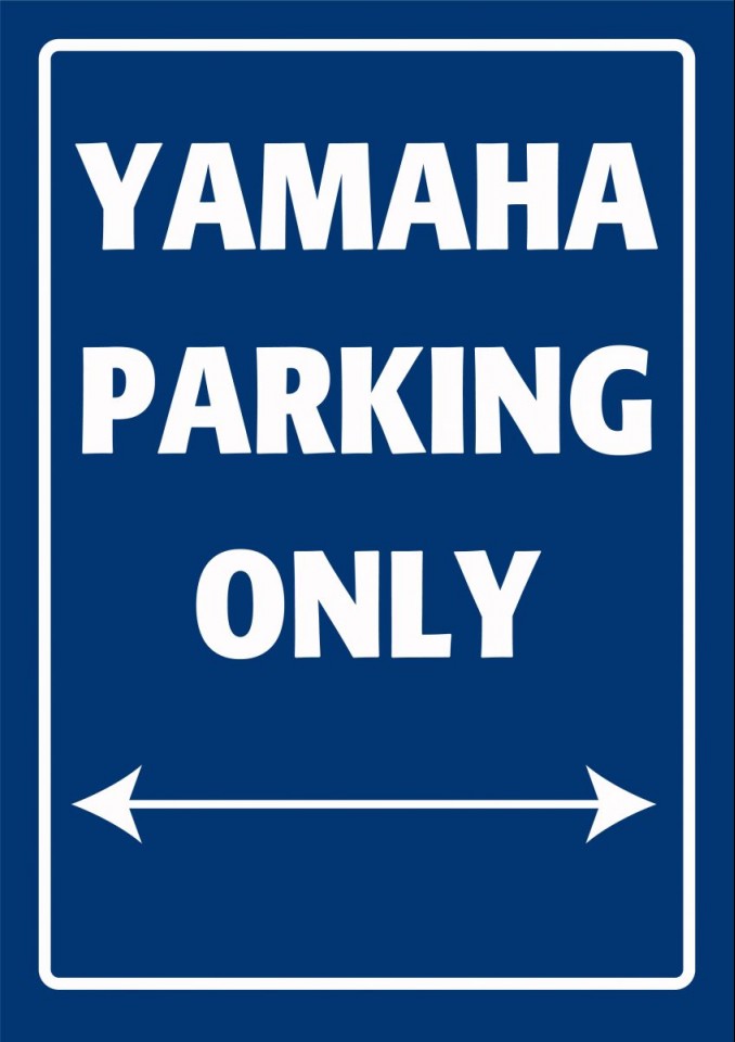 PLAQUE DE M�TAL D�CORATION PARKING SING YAMAHA*