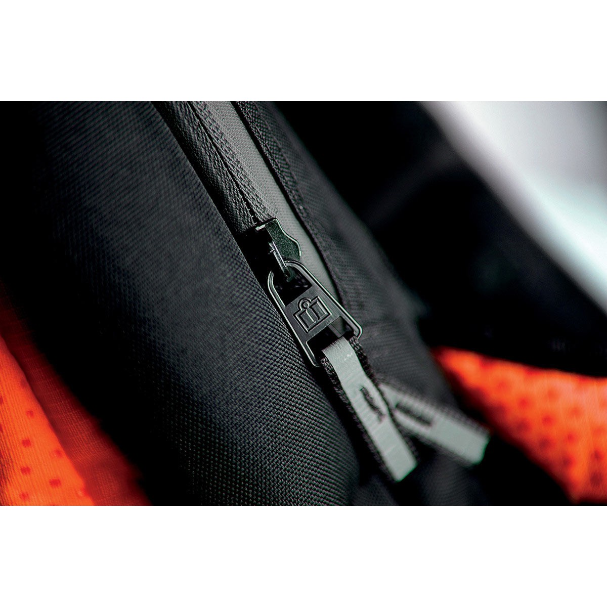 SAC A DOS ICON SQUAD 3 MIL-SPEC ORANGE* (6)