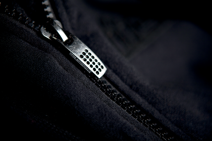 Sweat Icon UPPER SLANT HOODY BLACK* (2)